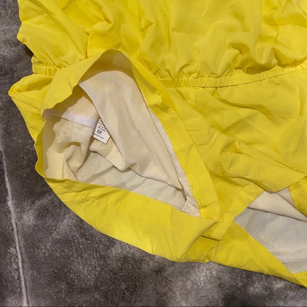 Yellow Fabletics Neema Romper - Picture 7 of 9